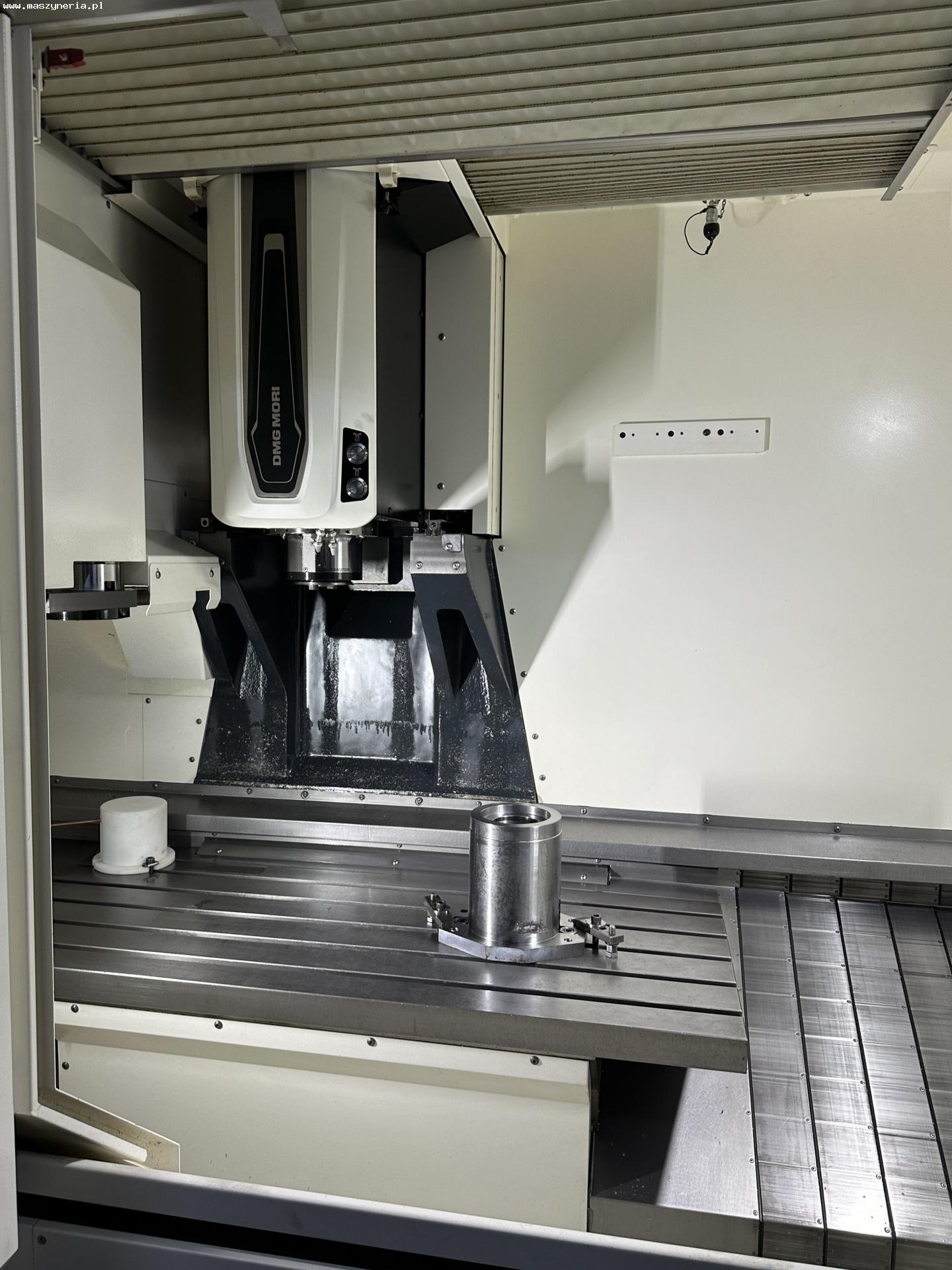 Centro di lavoro CNC DMG MORI CMX 1100 V in vendita - foto 5
